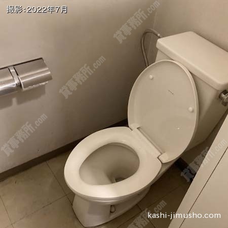 男性トイレ