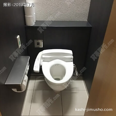 男性トイレ3