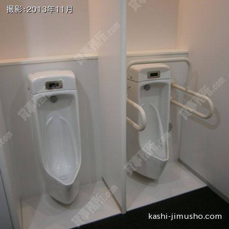 男性用トイレ