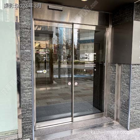ビル入口