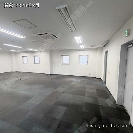貸室内(3階・原状回復前)