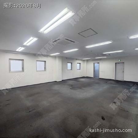 貸室内(3階・原状回復前)