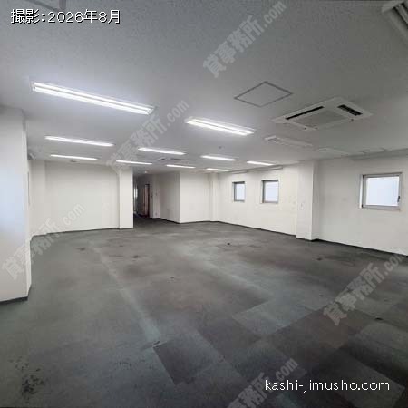 貸室内(3階・原状回復前)