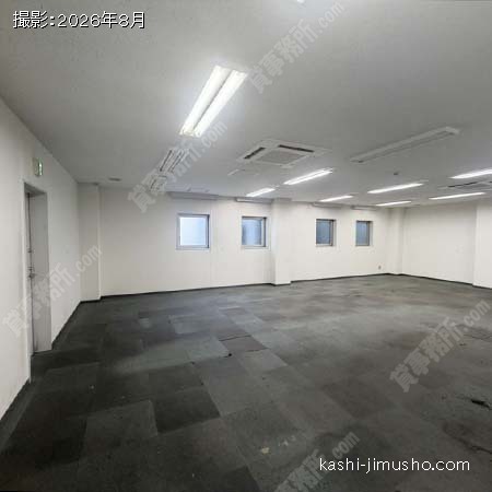貸室内(3階・原状回復前)