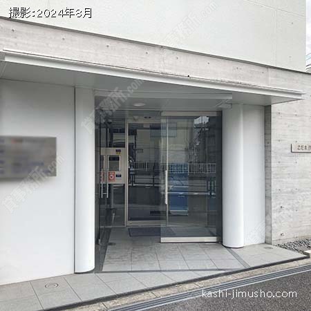 ビル入口