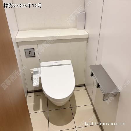 男性トイレ