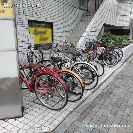 駐輪場