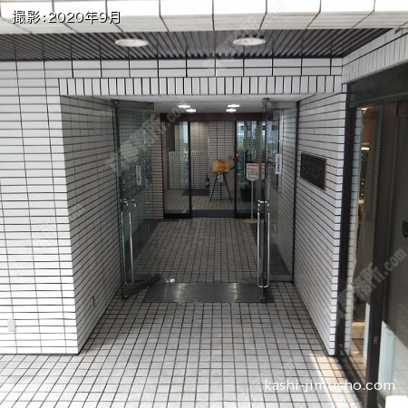 ビル入口