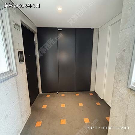 貸室階エレベーターホール 貸室階エレベーターホール