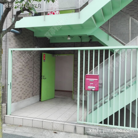 ビル入口