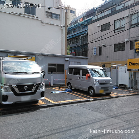 周辺環境：時間貸駐車場