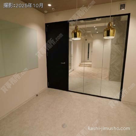 貸室内(4階)