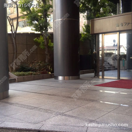 ビル入口