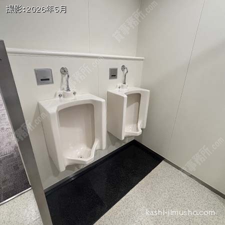男性トイレ 男性トイレ