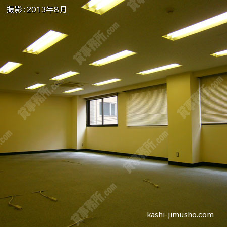 貸室内