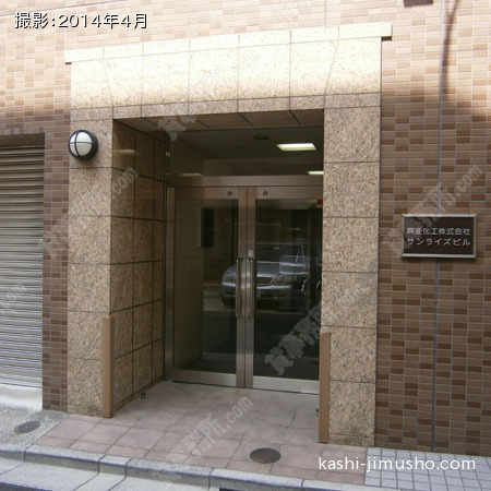 ビル入口