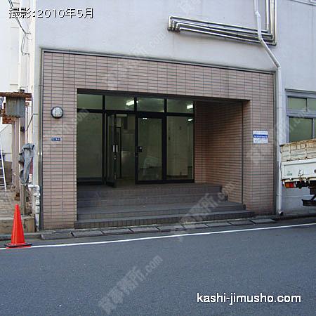  ビル入口