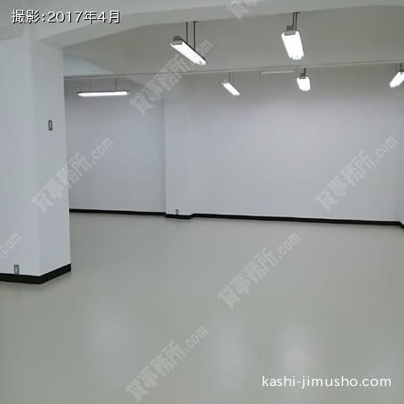 ２階貸室内②