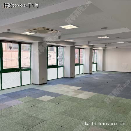 貸室内(3階・原状回復前)