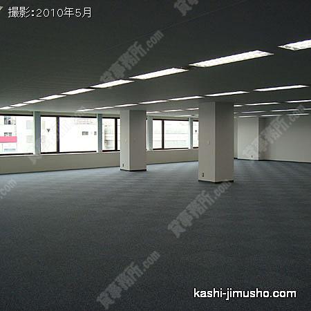 室内 