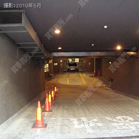 駐車場 