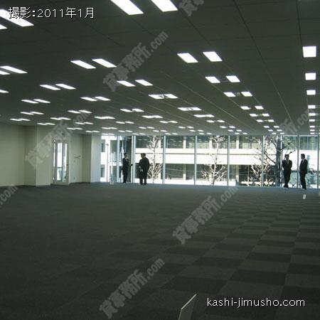 貸室内 