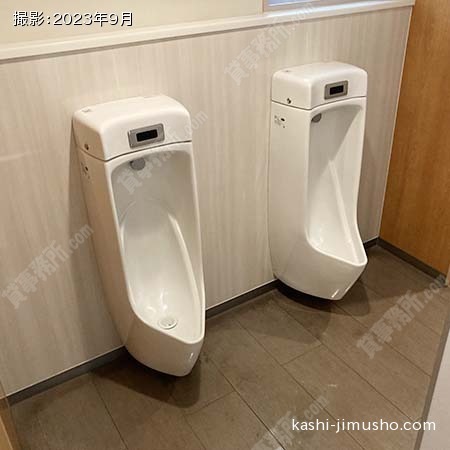 男性トイレ
