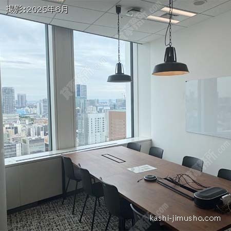貸室内(24階2401)