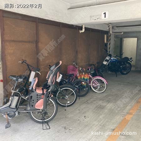 駐輪場 駐輪場
