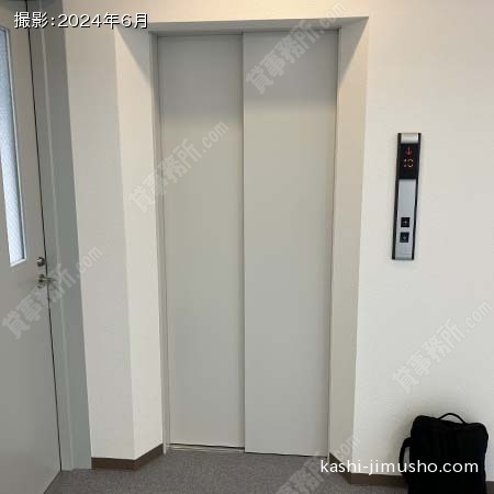 貸室階エレベーター