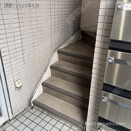 共用階段