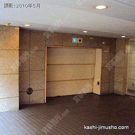  駐車場