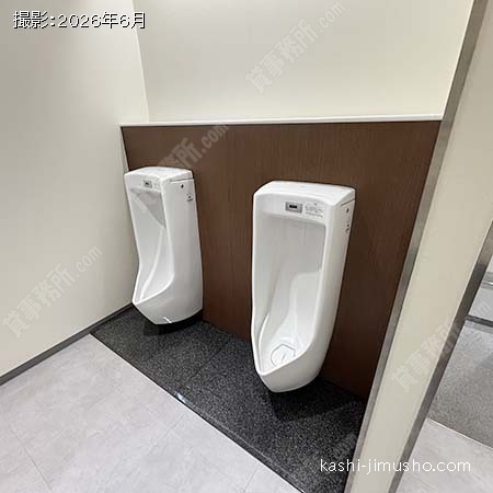 男性トイレ
