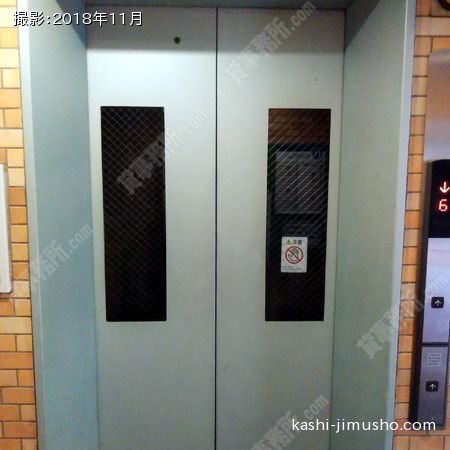 エレベーター