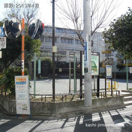 近隣の公園 