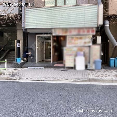 ビル前面
