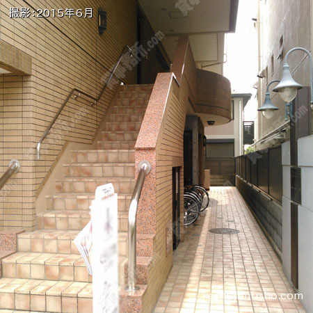 入口アプローチ