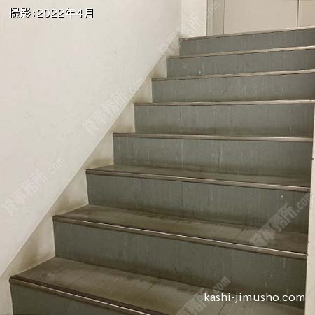 共用階段