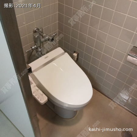 男性トイレ