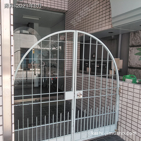ビル入口