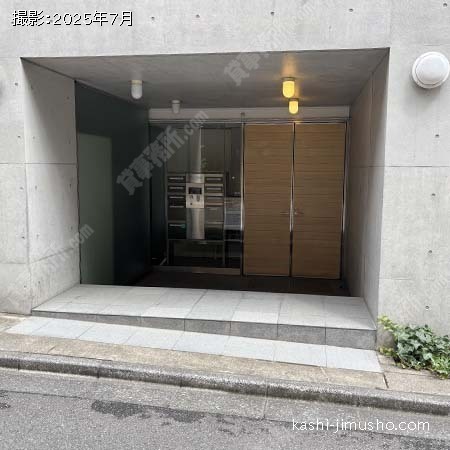 建物入口