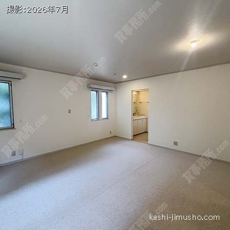 貸室内(2階) 貸室内(2階)