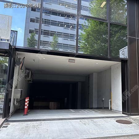 駐車場入口