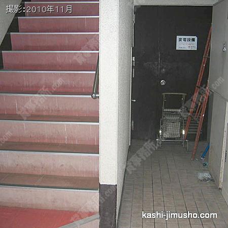 エントランス 
