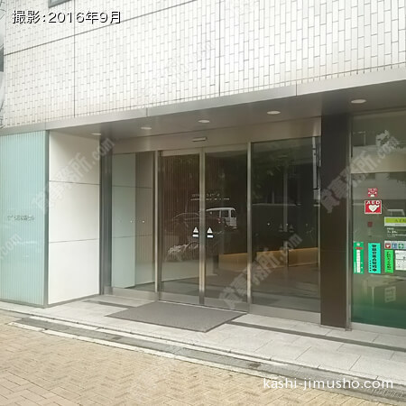 ビル入口