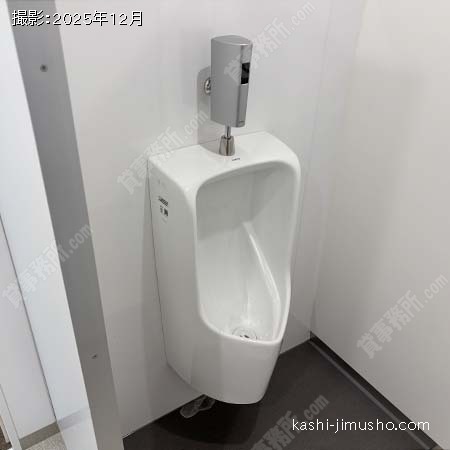 男性トイレ 男性トイレ