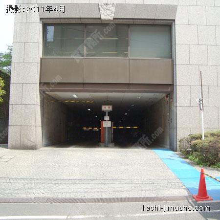  駐車場