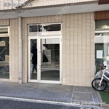 貸室入口(1階34.03坪) 貸室入口(1階34.03坪)