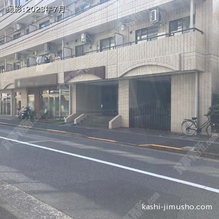 ビル前面 ビル前面