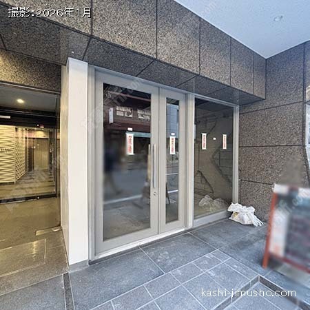 貸室入口(1階101号室)